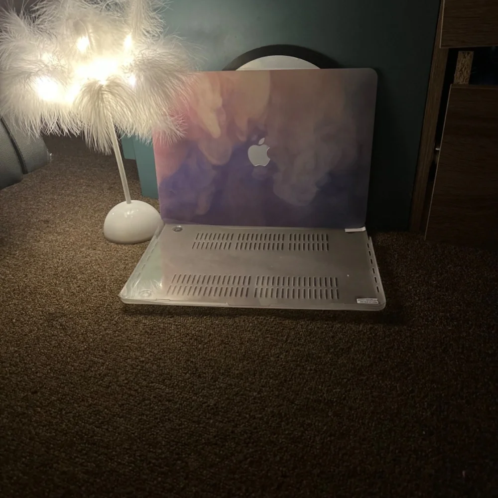macbook case - Picture 3 of 5
